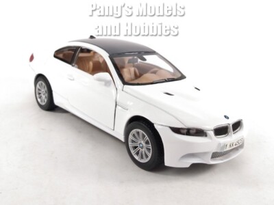 2008 BMW M3 1/24 Scale Diecast Car Model - MotorMax - WHITE
