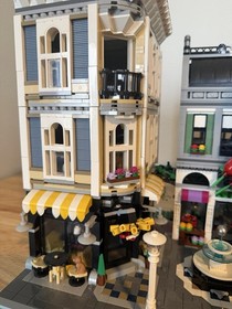 LEGO CREATOR: Assembly Square (10255)