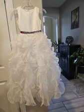 David's Bridal Girls White Ruffled Dress Burgundy Ribbon Size 10 Flower Girl