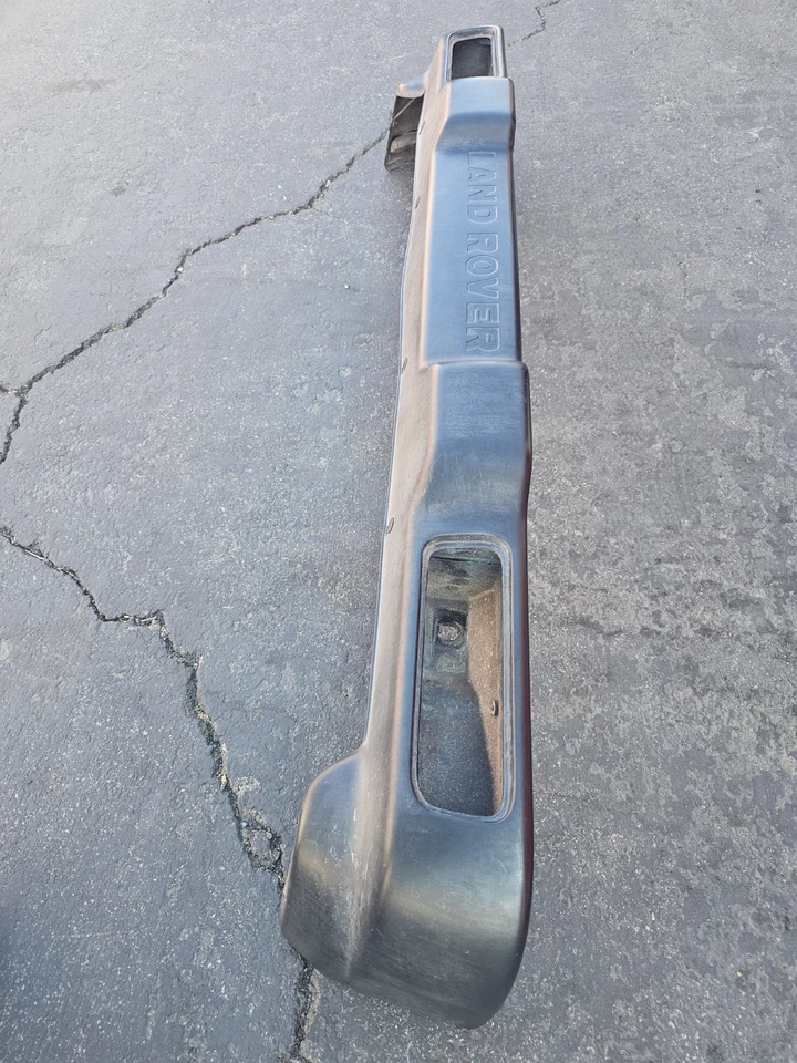 1999-2003 Landrover Discovery Rear Bumper - Image 2 of 4