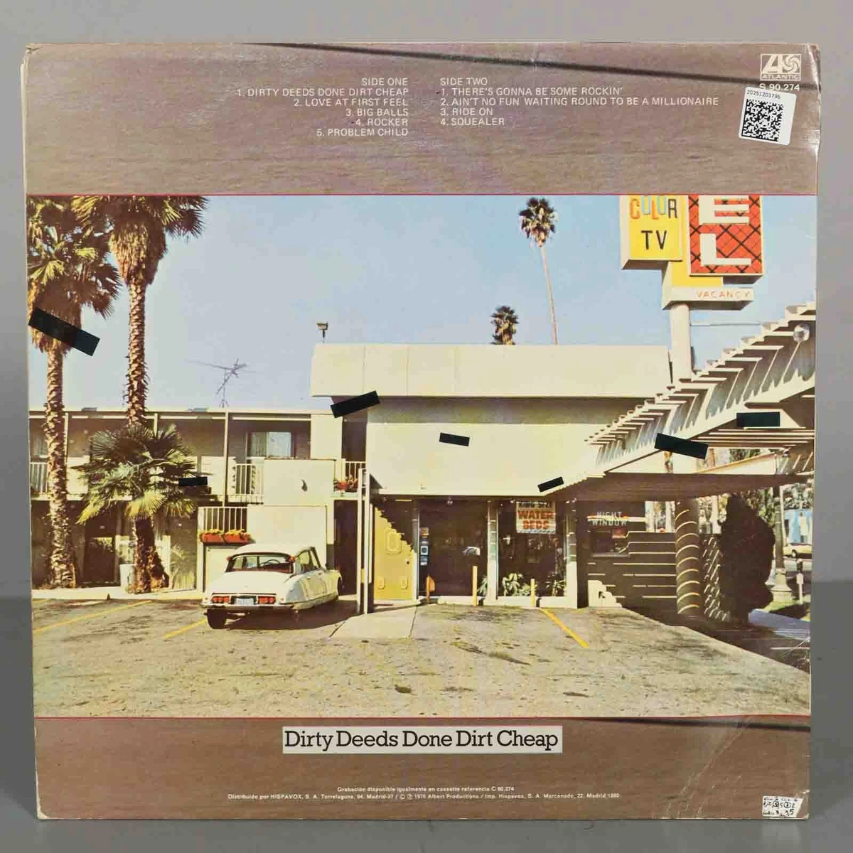 LP. AC/DC Dirty Deeds Done Dirt Cheap