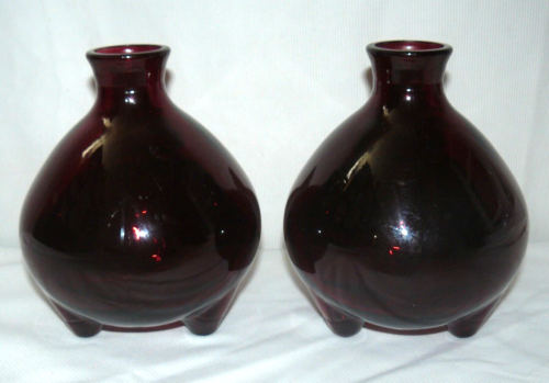 Eco Green Set of 2 Red Recycled Glass Vases 3 Footed Round Bottles - Picture 1 of 12