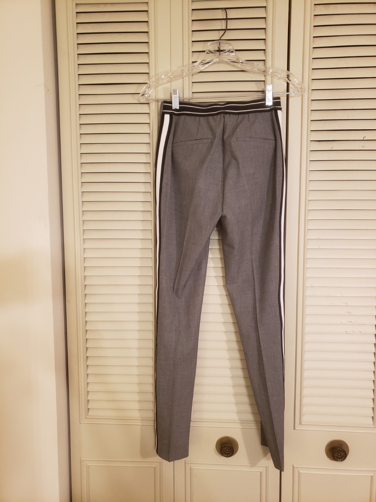 Zara Basic Gray Cropped Pants with Side Stripes B… - image 5