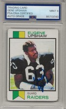 ~GENE UPSHAW (HOF) 1973 Topps #50 MINT 9 Signed Raiders PSA/DNA Nice~