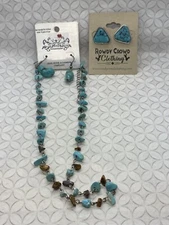Rowdy Crowd Clothing Triangle Earrings 90's Turquoise Blue Bead necklace set