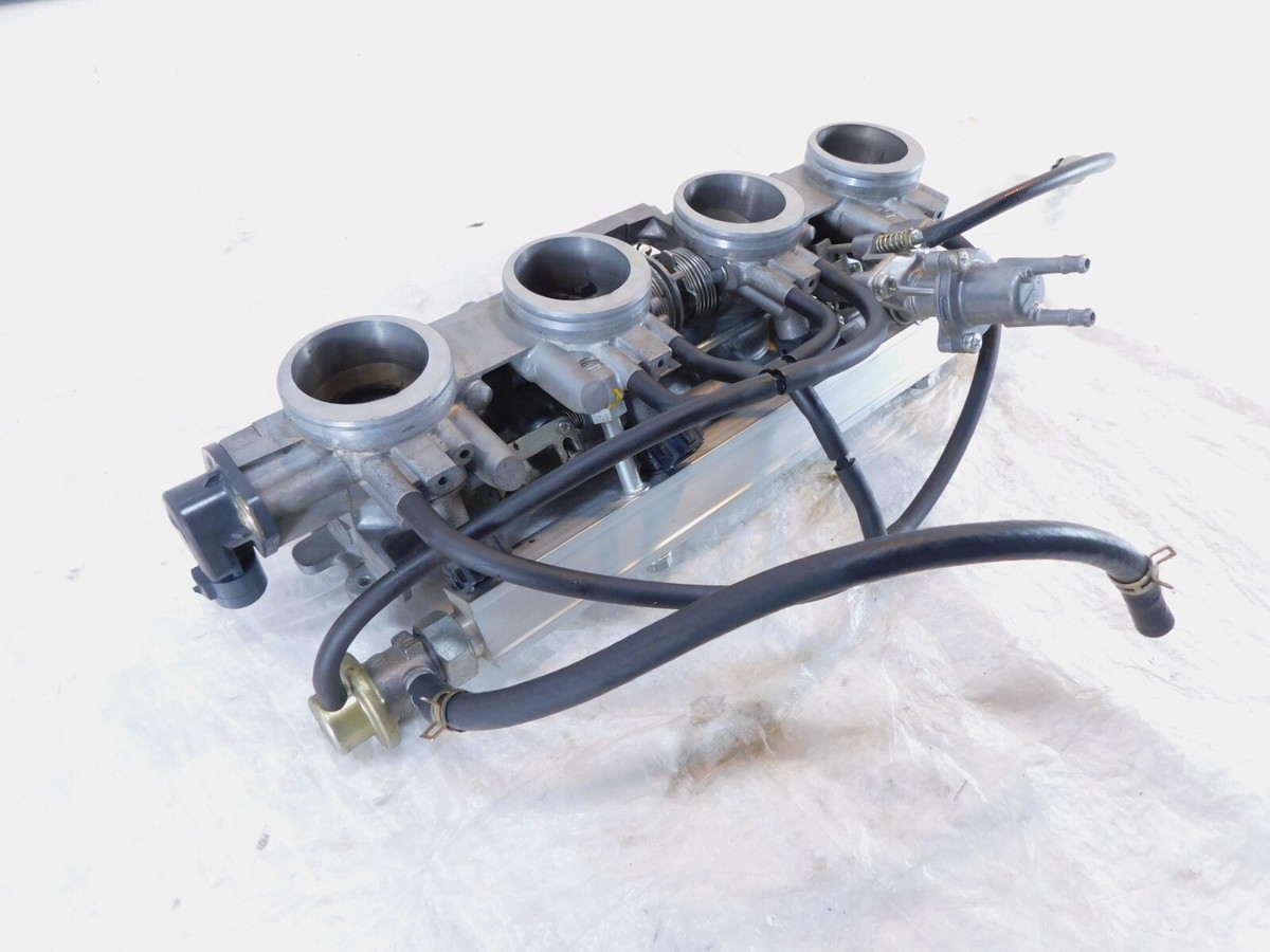 1999 & 2000 Honda CBR1100XX Blackbird Intake Throttle Body & Fuel