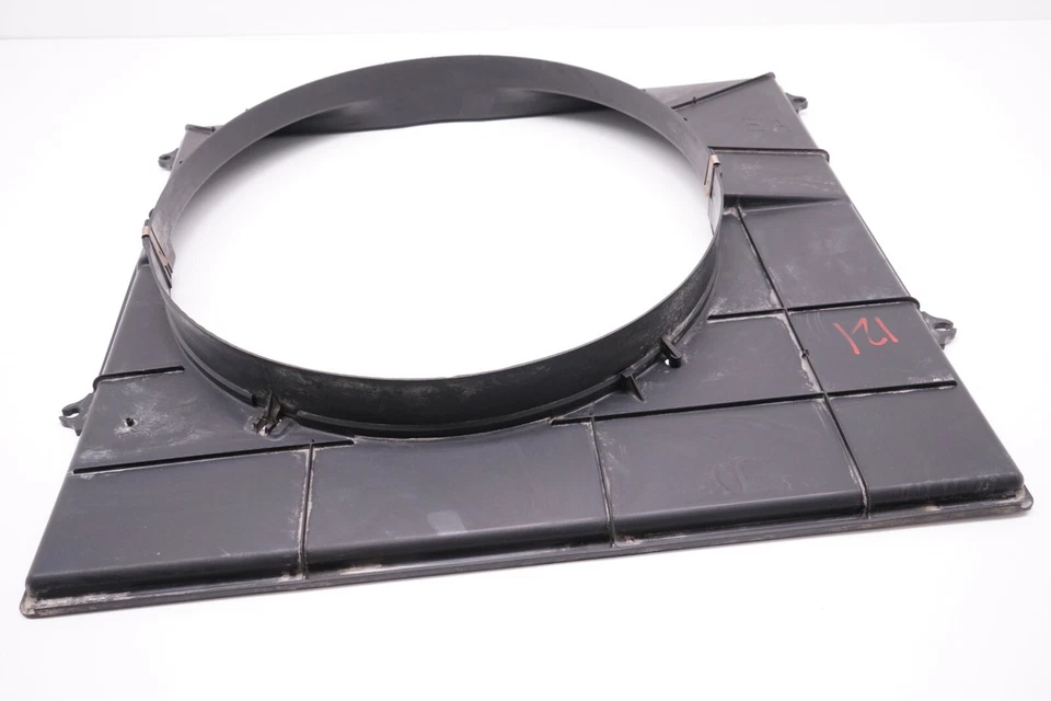 1996-2000 Toyota 4Runner 2,7 л охлаждения радиатор вентилятор плащ 16711-0C031 - Изображение 4 из 4