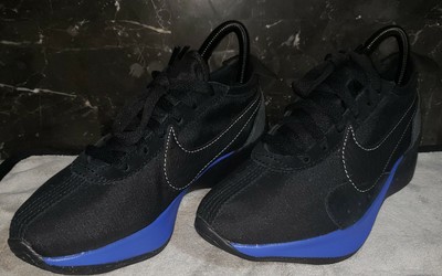 nike moon racer women's