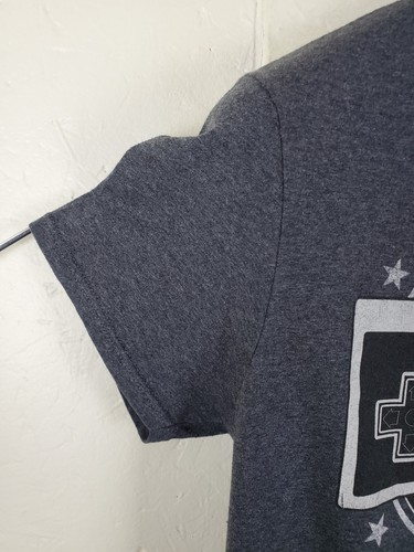 Nintendo Entertainment System Shirt Men's Medium Gray Graphic Crew Neck Stretch - Picture 6 of 15