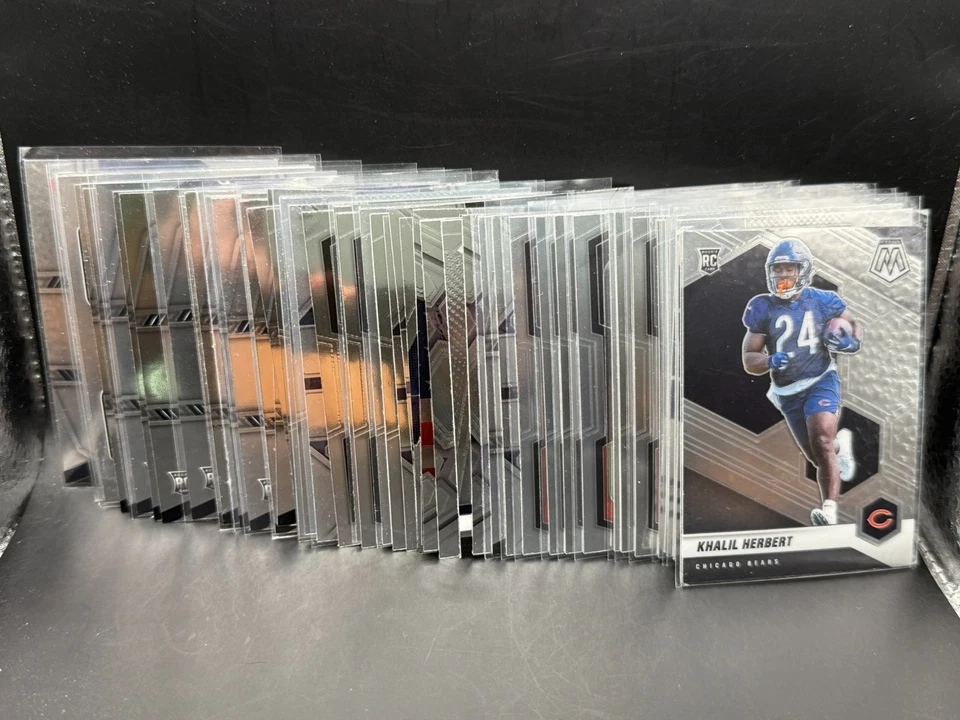 Lote de 146 tarjetas de fútbol americano Chicago Bears - Prizm & Mosiac Rookies & Veters - Paralelos Foto 2 de 4