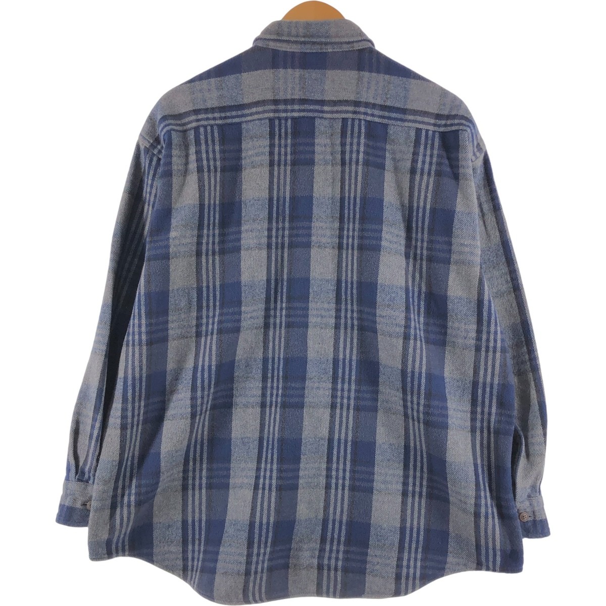 トップス St. John's Bay 00s Flannel Check Shirt. Vintage 2000'S St. John's Bay long-sleeved flannel check