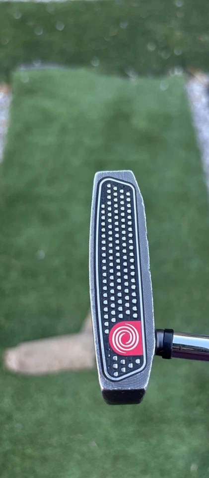 Odyssey O-Works #7 35 in Putter Right-Handed Good + OG Headcover - Image 3 of 4