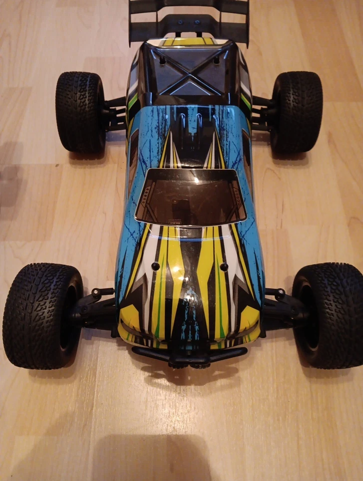 Reely Core Z Brushed/Amewi Evo 4m SCHNELLE VERSION 35 KMH - Bild 2 von 4