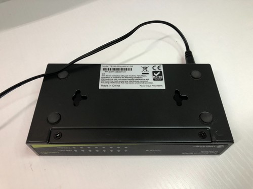 TRENDnet TE100 (TE100S80G) 8-Ports External Switch w/ Adapter | Tested USA! - Picture 5 of 7