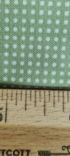Miniature Dollhouse 1:12 Scale Polka Dot Fabric Green Dotted 10.5" x 10.5 - Picture 2 of 5