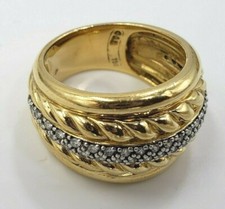 18kt Yellow Gold David Yurman Domed Ring with Diamonds Ring in Size 7 USA