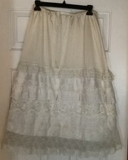 Vintage Vassarette Multi Lace Trim Half Slip Size 28 Inch Waist Tan Cream Lace