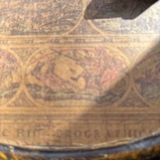 Decorative Vintagewooden keepsake box With Carrying Handle  Metal Latch Hinges