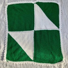 Handmade Knit Baby/Throw Blanket Green White Geometric Pinwheel Crochet Trim New