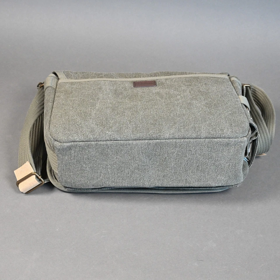 Bolso de hombro Think Tank Photo Retrospective 7M para cámaras NUEVO #754108 Pinestone Foto 4 de 4
