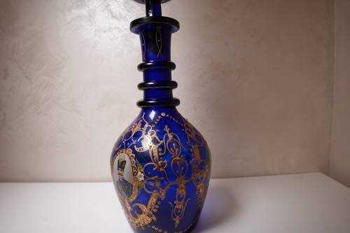 Antique Persian Cobalt Blue Glass Decanter Hand-Painted Royal Portrait & Gilded - Picture 9 of 10