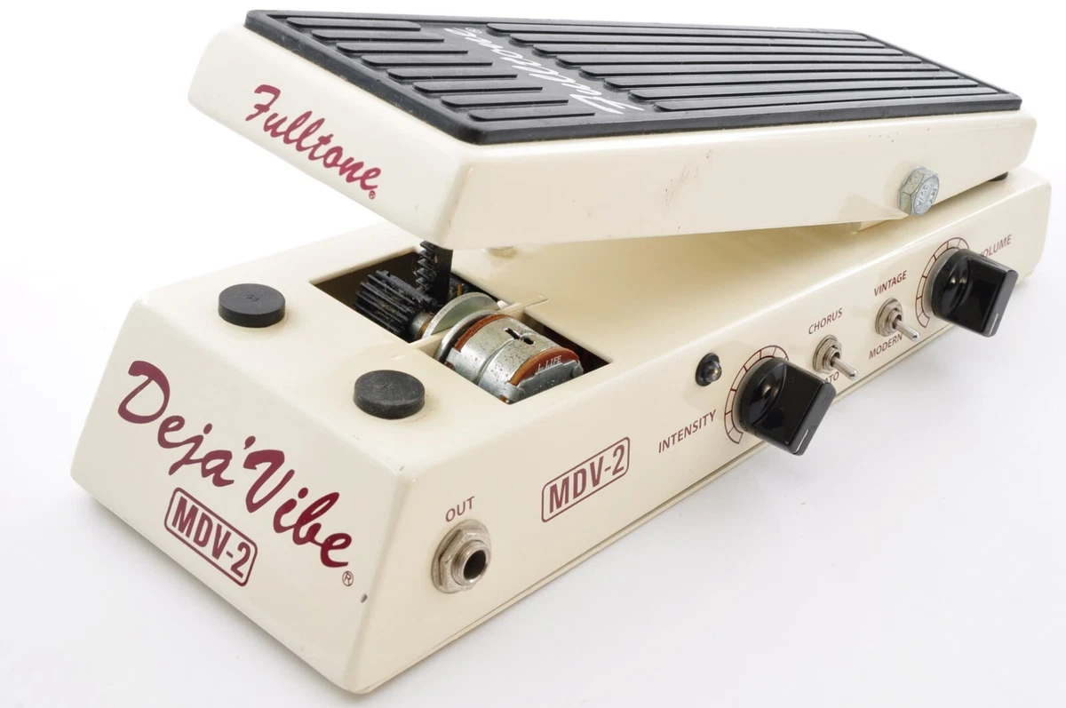 Fulltone Deja Vibe MDV-2 Chorus Vibrate Guitar Effects Pedal Tested Used Fm JP