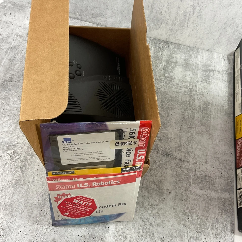 NUEVO Y SELLADO 3Com U.S. Robotics 56K Voice Fax Modem Pro V.90 Modelo 5605 Foto 2 de 4