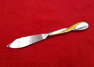 Master-Butter-Knife-Golden-Aquarius-by-Oneida-Stainless-Flatware-Silverware-7-034