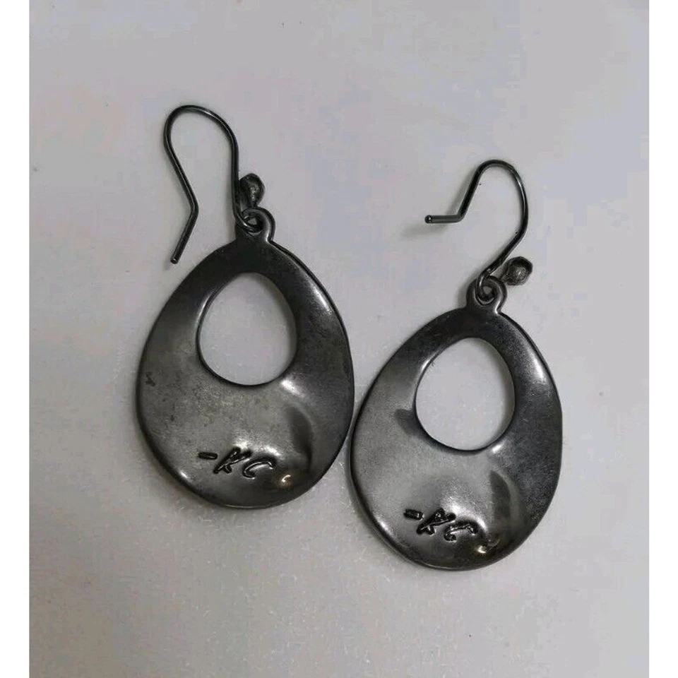 Kenneth Cole KC signed silver toned Blue Stones round Dangle earrings Elegant - Image 3 of 4