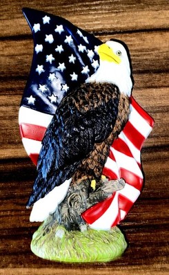 Life Symbols Bald Eagle 2018 USA Flag American Statue Eagle