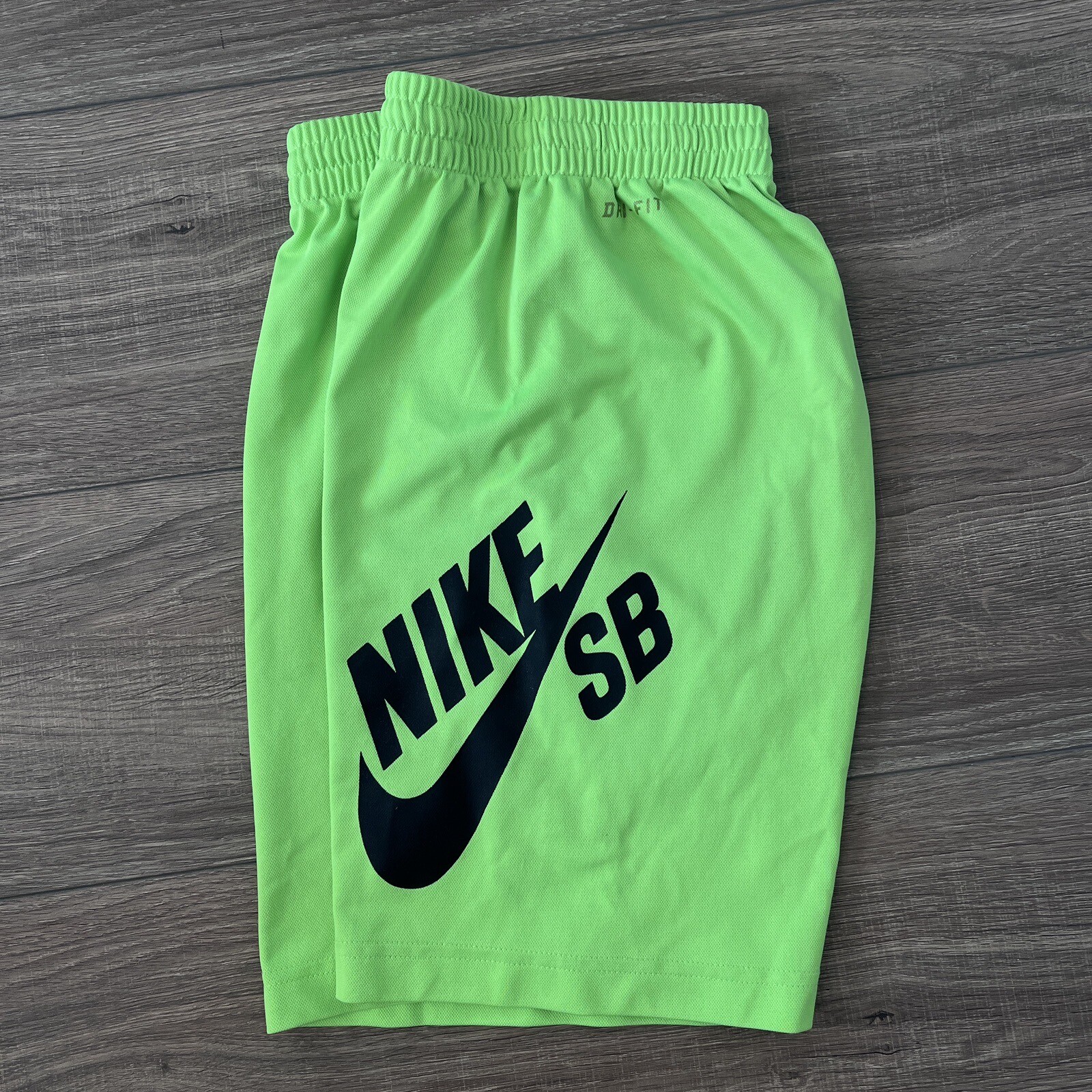Nike Shorts Youth Medium Green SB Activewear Shorts eBay