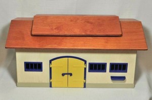 Schleich Horse Stable 40165 Retired Complete No Box Or Assembly Instructions 658183401659 Ebay