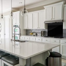 BELOFAY Black Colour Toughened Glass Heat Resistant Splashback for Kitchen