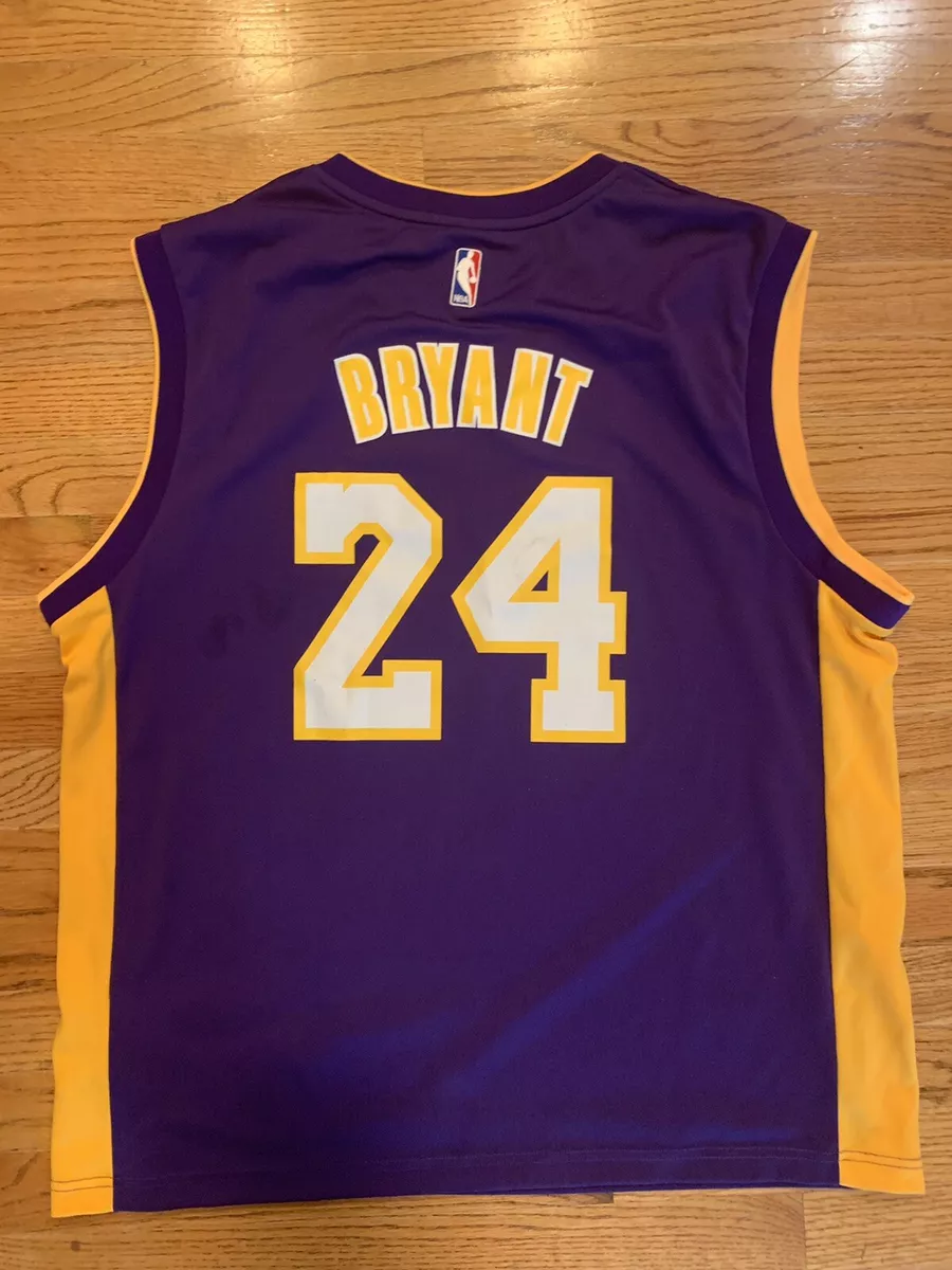 Kobe Bryant #24 NBA Los Angeles Lakers Adidas Replica Jersey size Large EUC  VTG