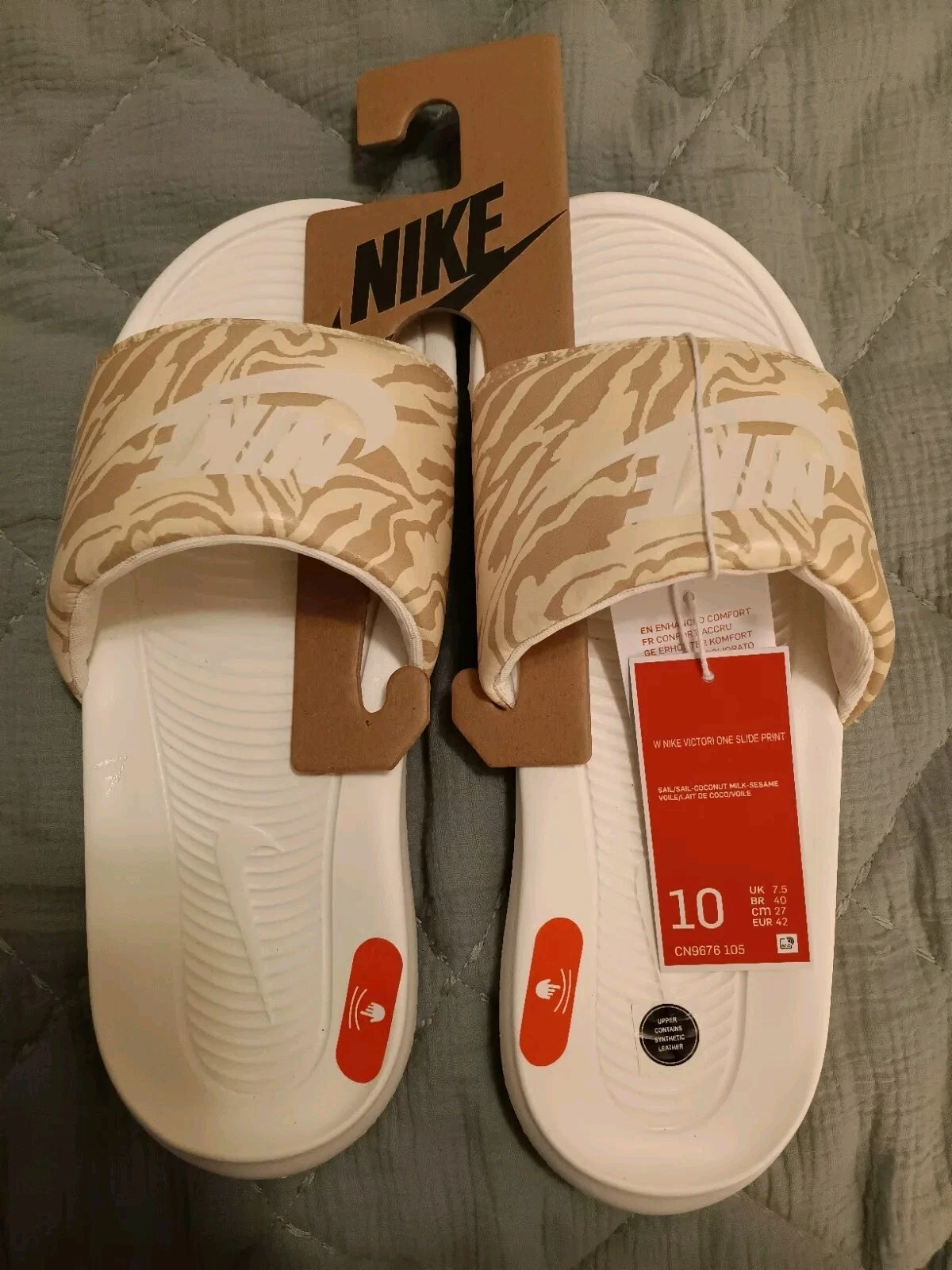 SANDALI NIKE VICTOR 1 SLIDE PRINT COCCO LATTE NUOVI CON ETICHETTE TAGLIA 10 LOOK