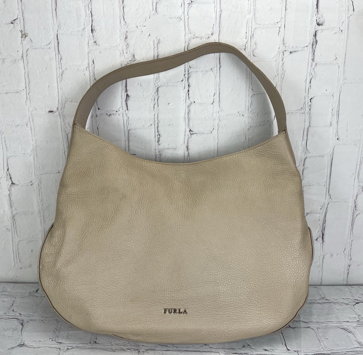 Furla Italy Pebbled Leather Hobo Purse Handbag Shoulder Bag