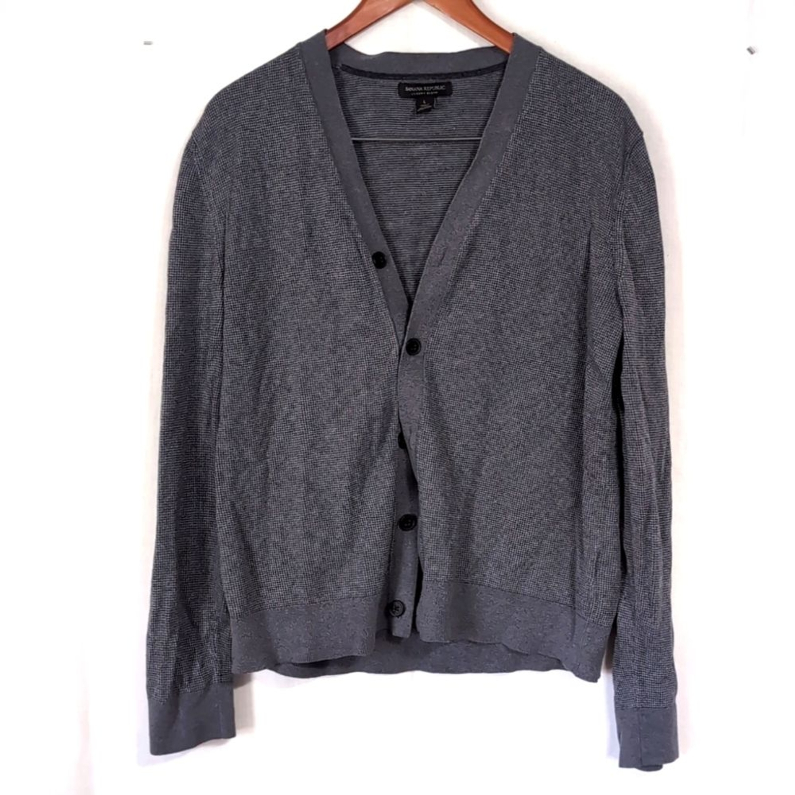 Luxury Grey Ribbed Silk Cardigan by Banana Republic - Size Large