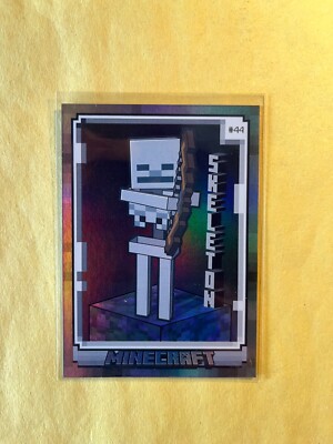 2024 Panini Minecraft #'d /475 IRON FOIL Skeleton #44 Parallel 1