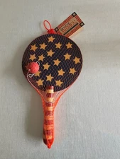 Novelty MIDWEST IMPORTERS  TOY vintage PADDLE BALL Patriotic Flag Red White Blue