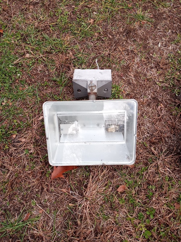  300w All Purpose Quartz Halogen Floodlight Nice And Bright!!
