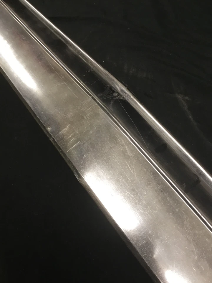 1973 - 75 雪佛兰 Monte Carlo 下门饰边原装成型 DS LH 侧面 — 第 2/4 张图片