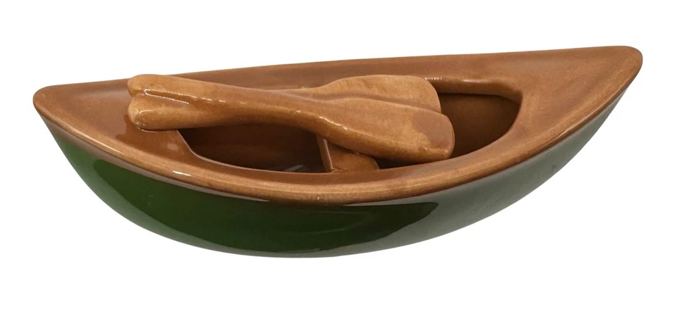 Nora Fleming Mini Retired Green Canoe A177 ‘Can You Canoe?’ Outdoors Camping - Image 2 of 4