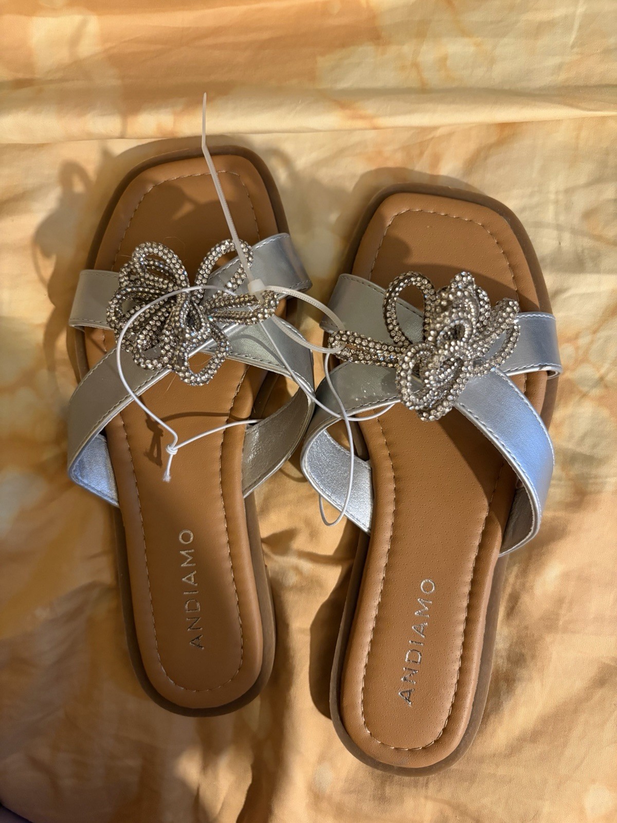 Andiamo Women’s Sandal, Size 6 1/2 Brown, Silver. Brand New