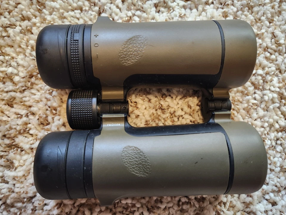 Binoculares Weaver 8X 42mm 849825 óptica totalmente recubierta con estuche Foto 3 de 4