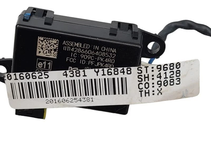 Ignition Switch Fits 10-15 EQUINOX 581012 - Image 2 of 4