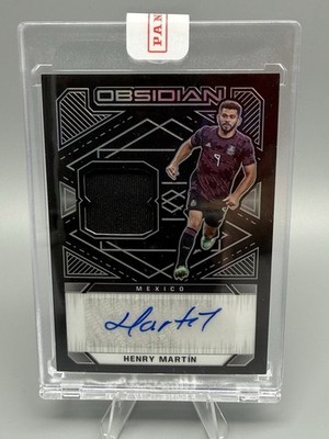 2021-22 Panini Obsidian - Henry Martín - Jersey Autographs /100