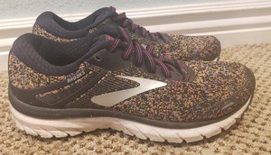 brooks running shoes size 7