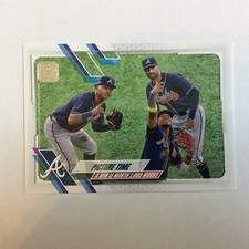 2021 Topps Series 2 #372 Picture Time Atlanta Braves 