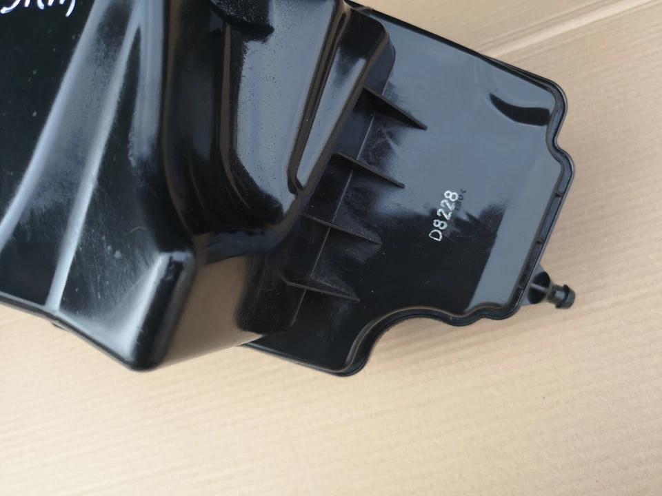 CAJA FILTRO AIRE GASOLINA NISSAN X TRAIL T31 2008 2.5 Foto 3 de 4