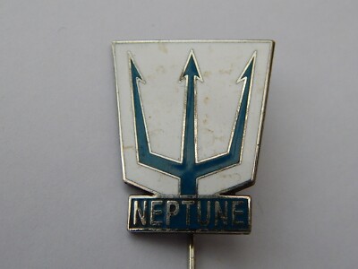 Neptune Oil Anstecknadel Variante 3 alt & original